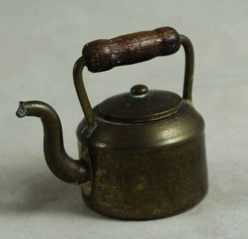 MINIATURE BRASS-KETTLE WITH A WOODEN HANDLE-BID NOW!!