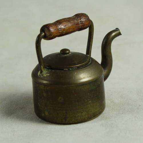 MINIATURE BRASS-KETTLE WITH A WOODEN HANDLE-BID NOW!!