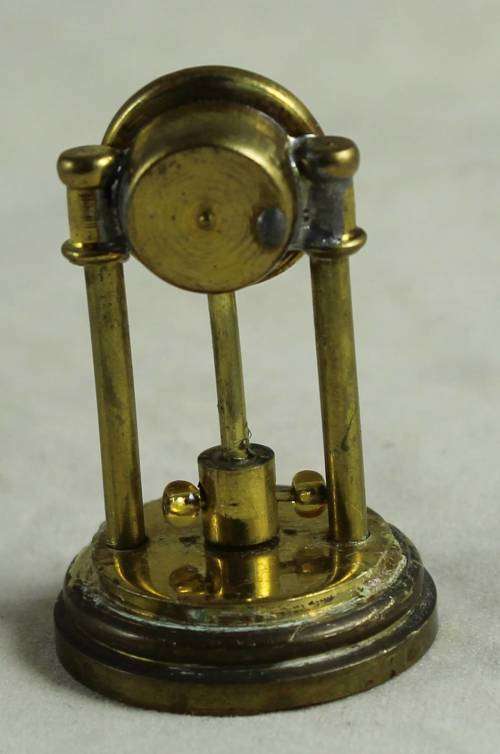 MINIATURE BRASS DESK CLOCK-BID NOW!!