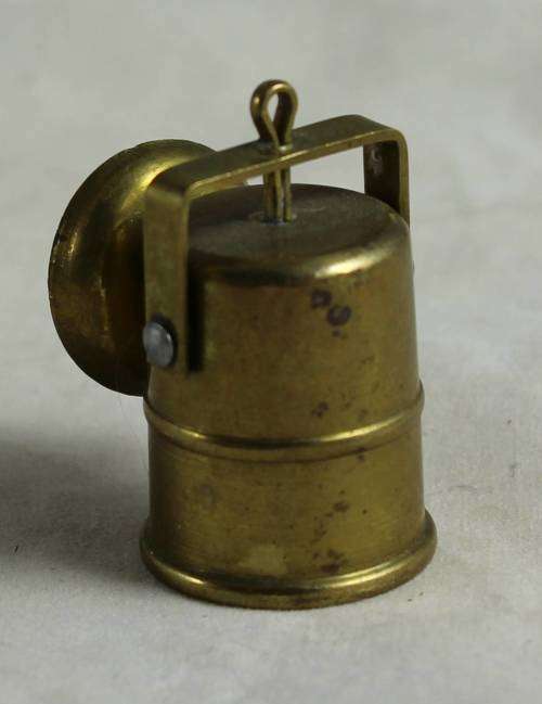 MINIATURE BRASS CARBITE LAMP-BID NOW!!