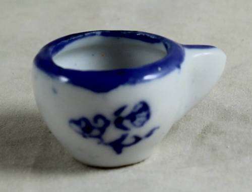 MINIATURE BLUE AND WHITE CUP(LOVELY)BID NOW!!