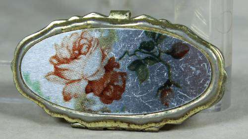 LOVELY BRASS PILL BOX WITH A ROSE MOTIF-BID NOW!!