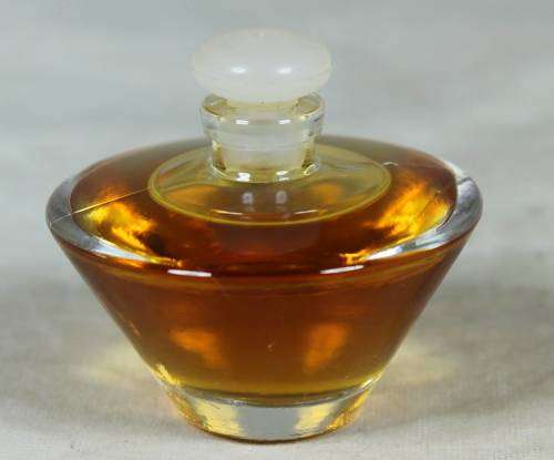 FULL BOTTLE OF ESTEE LAUDER TUSCANY PERFUME 3.5ML-BID NOW!!