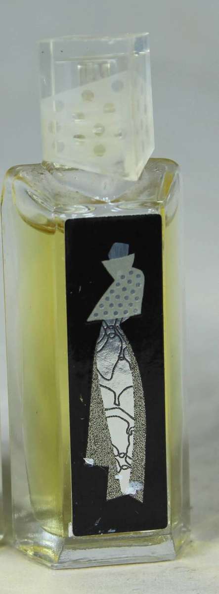 FULL BOTTLE OF GIVENCHY HOT COUTURE PERFUME 5ML-BID NOW!!