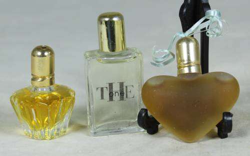 SET OF THREE MINIATURE PERFUME BOTTLES-BID NOW!!