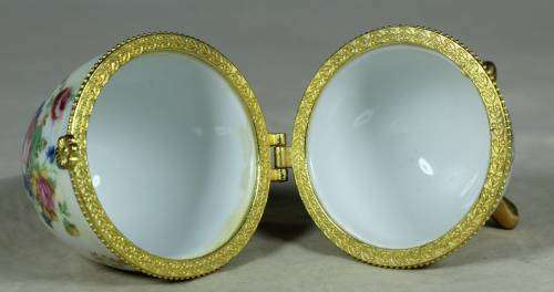 Porcelain Faberse style holder - pink roses motif