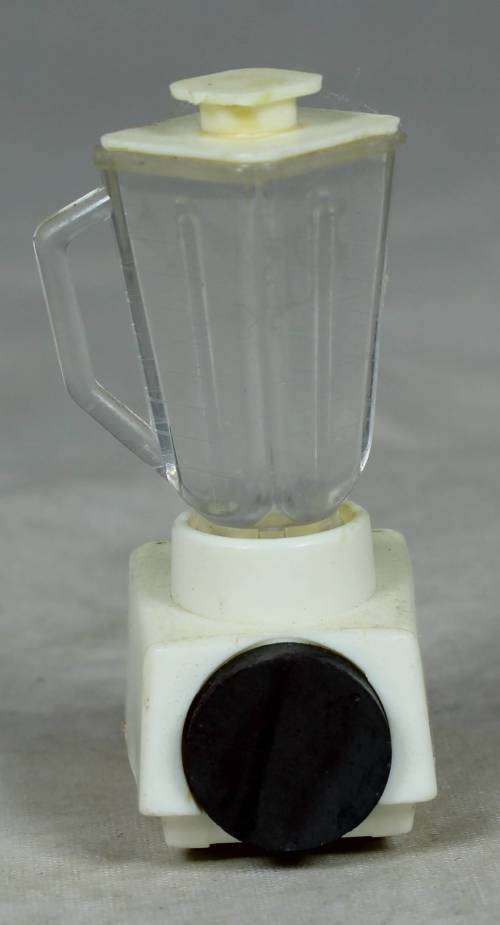 Unique Fridge Magnet - Food Blender- A Beauty - Bid Now!!!