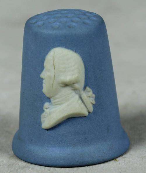 Thimble - Wedgwood - Act fast and bid now!