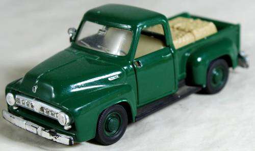 Maisto - 1953 Ford F100 Pickup - Bid now!!