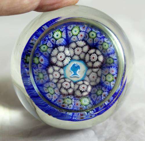 Glass Paperweight with Sea Motif - Beautiful!! - Bid Now!