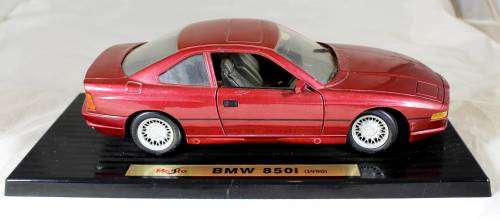BMW 850i (1990) - Maysto - 1:18 Scale Model - Bid Now!!
