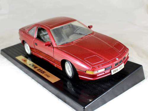 BMW 850i (1990) - Maysto - 1:18 Scale Model - Bid Now!!