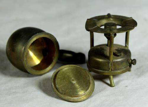MINIATURE BRASS LARGE POT ON BURNER- BID NOW!!!