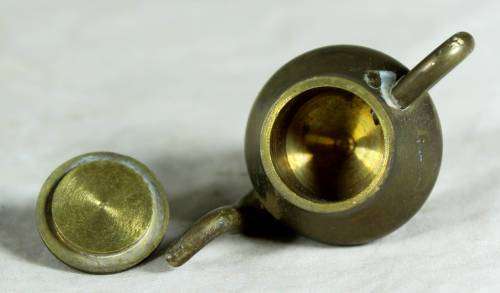 MINIATURE BRASS TEA KETTLE - BID NOW!!!