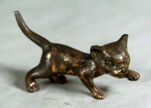 Miniature brass feral cat