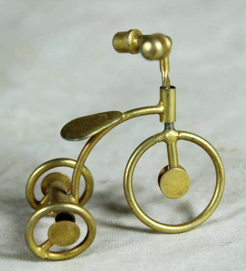 MINIATURE BRASS TRICYCLE - BID NOW!!!