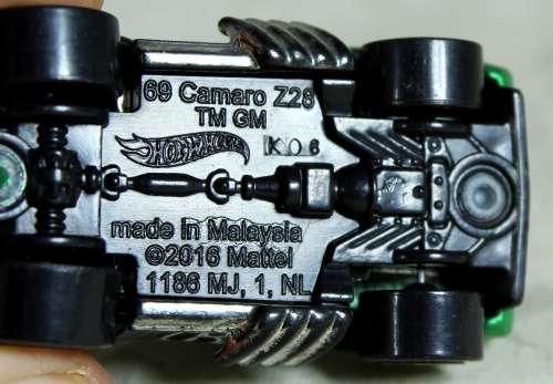 Hotwheels - `69 Camaro Z28 (2010) - BID NOW !!!