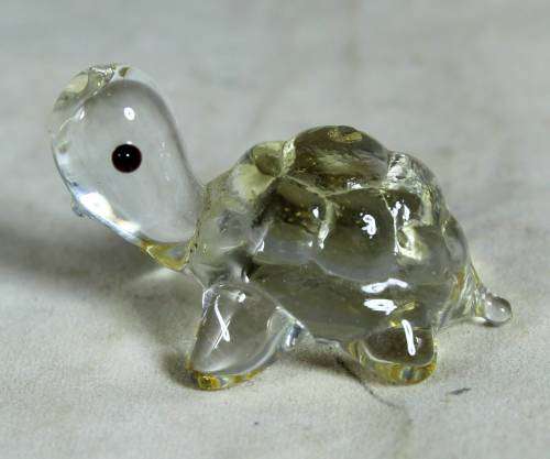 Miniature Glass Tortoise - Low Price!! Bid Now!!
