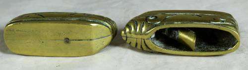 Small brass ashtray shoes