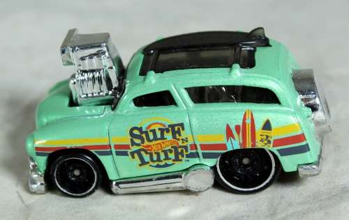 Hotwheels - Surf `N Turf (2016) - BID NOW !!!