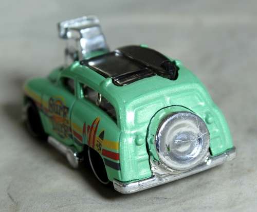 Hotwheels - Surf `N Turf (2016) - BID NOW !!!