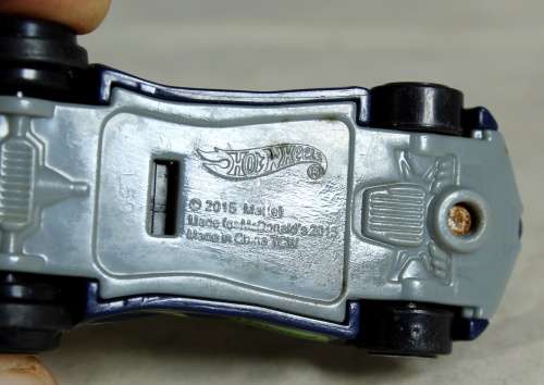 Hotwheels - Mc Donald`s Happy Meal #6 (2015) - BID NOW !!!