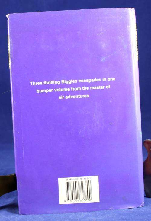 Captain W.E Johns - A Biggles Omnibus - ISBN0091818893 - BID NOW!!