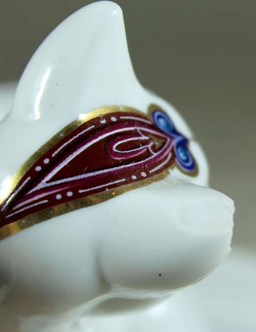 Elizabeth Arden Byzantium - Cat Container - Low Price!! Bid Now!!