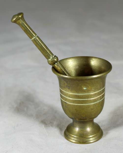 Miniature bronze mortar & pestle