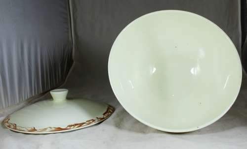 Large Voortrekker commemorative serving bowl - Maastrich (Holland)