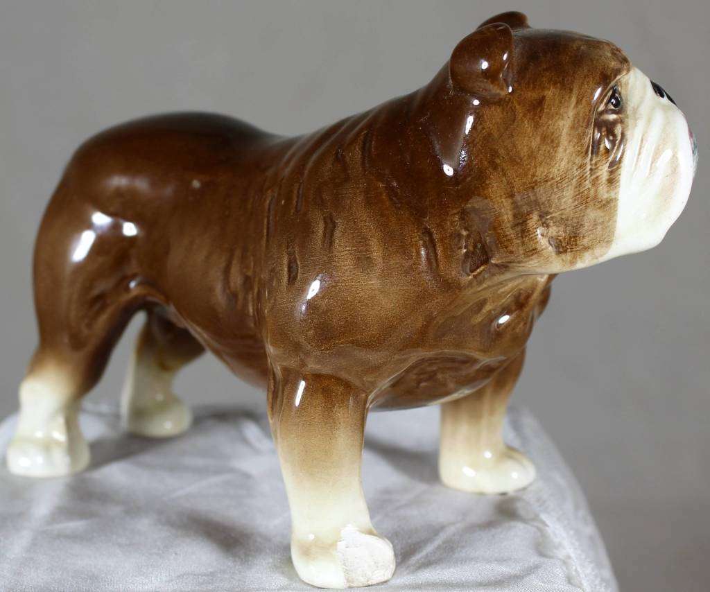 Porcelain English Bulldog - Sylvac - Beautiful!!! BID NOW!!!!