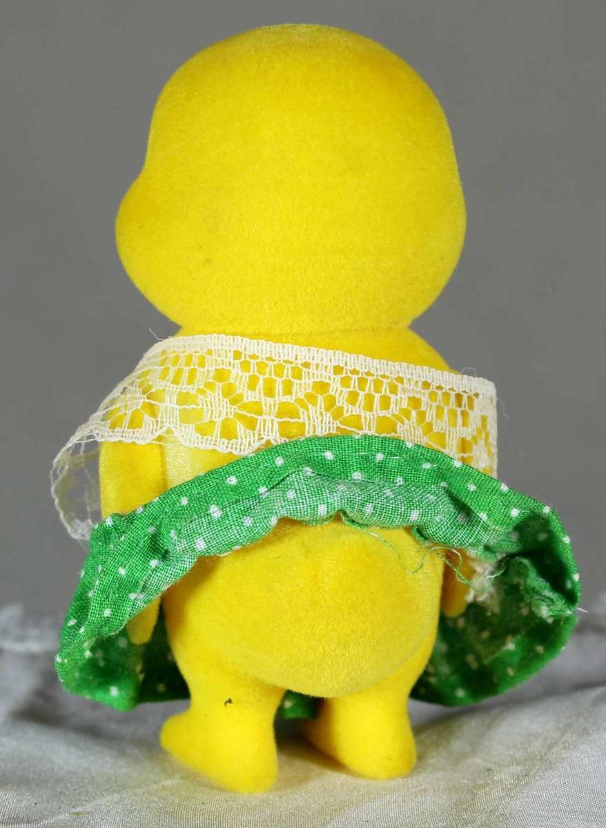 Sylvanian Families - Chic With Lace Dress - Beautiful!!! BID NOW!!!!