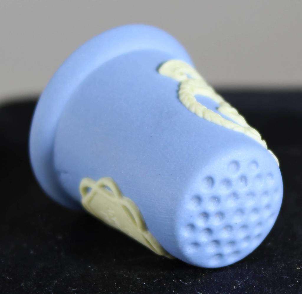 Collectible Thimble - Olimpiad - Los Angeles 1984 - Act Fast!! Bid Now!!!