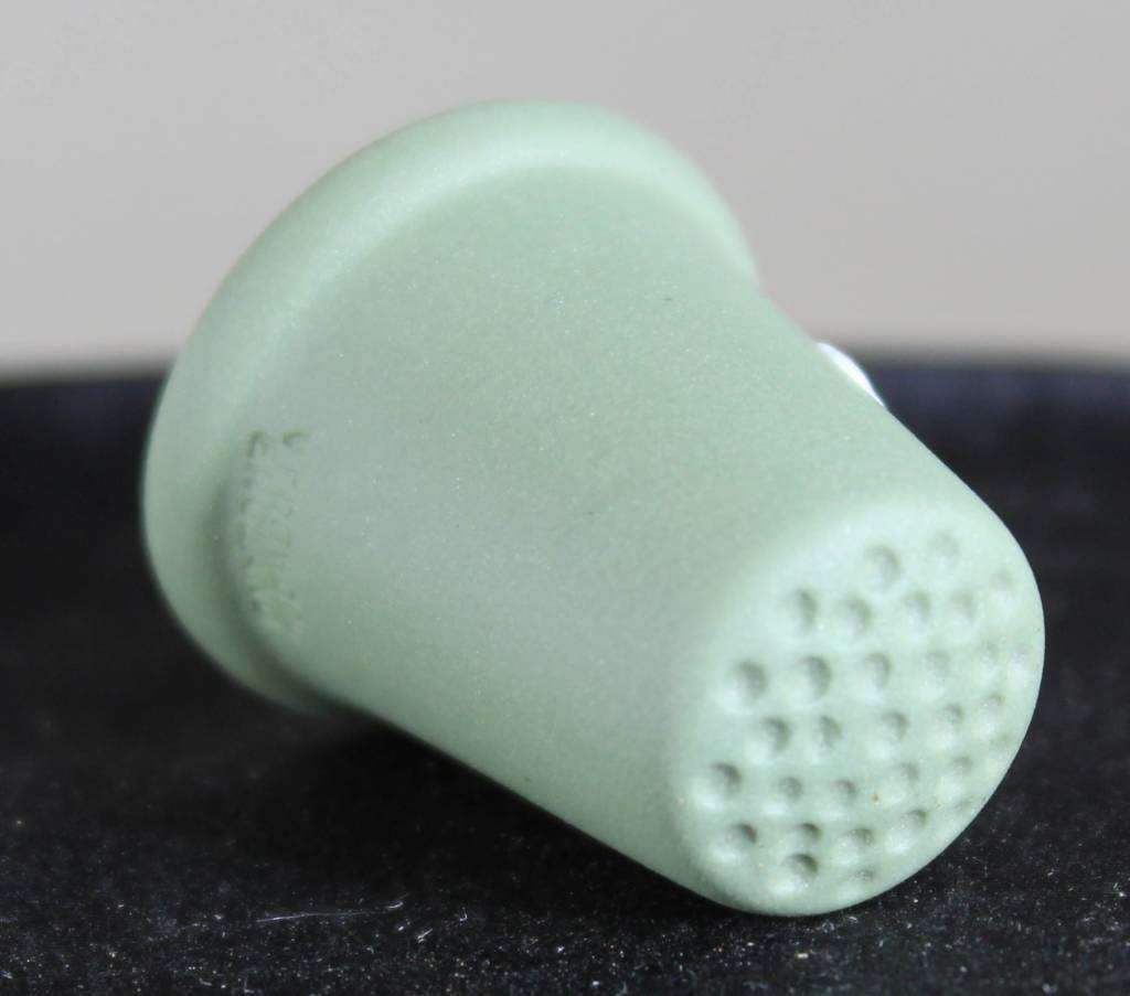 Collectible Thimble - Wedgwood - Green - Angel - Act Fast!! Bid Now!!!