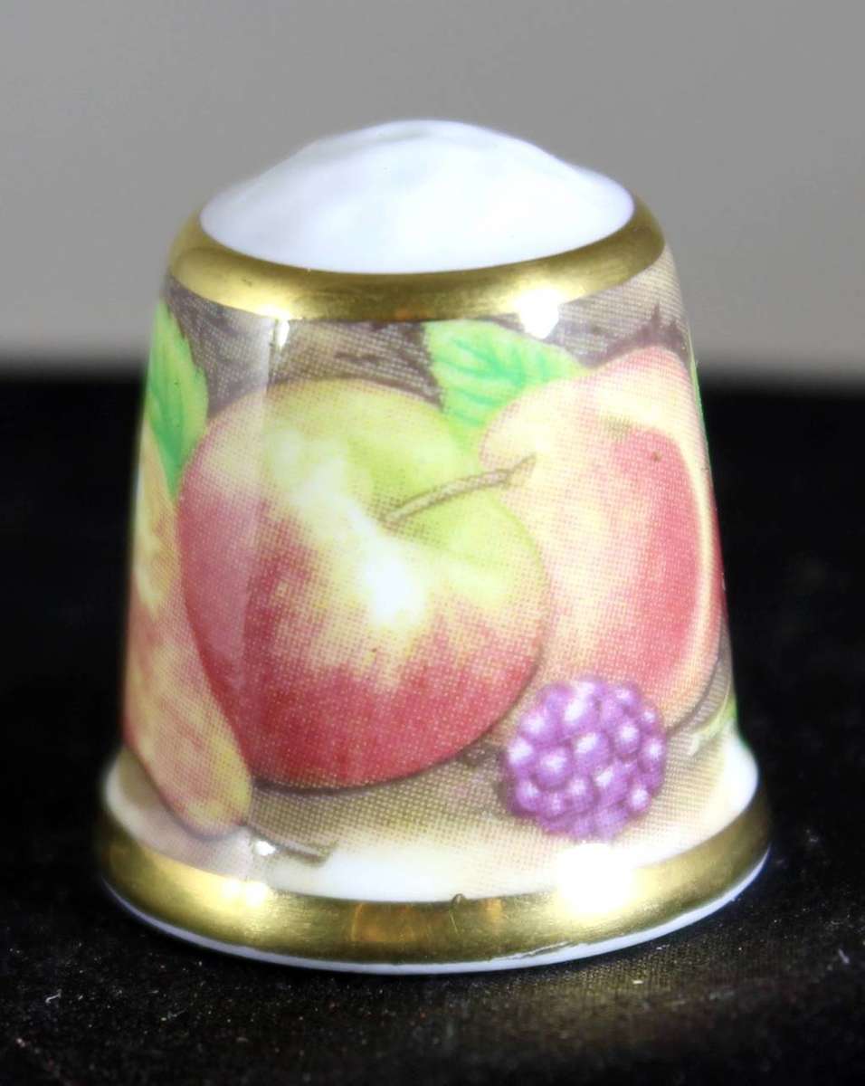 Collectible Thimble - Sutherland - Fruit - Act Fast!! Bid Now!!!