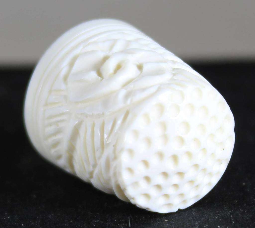 Collectible Thimble - Carved  Bone - Leaves - Act Fast!! Bid Now!!!