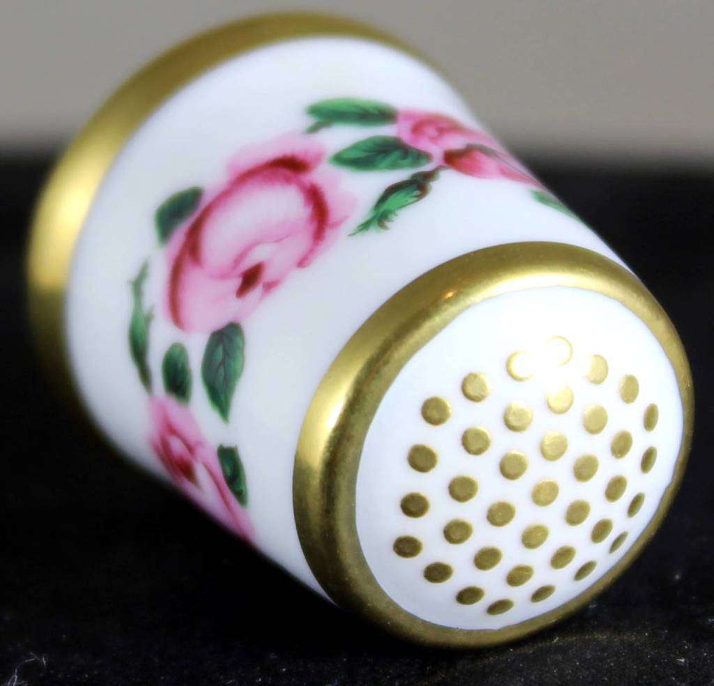 Collectible Thimble - Royal Crown Derby XLVIII - Pink Roses - Act Fast!! Bid Now!!!