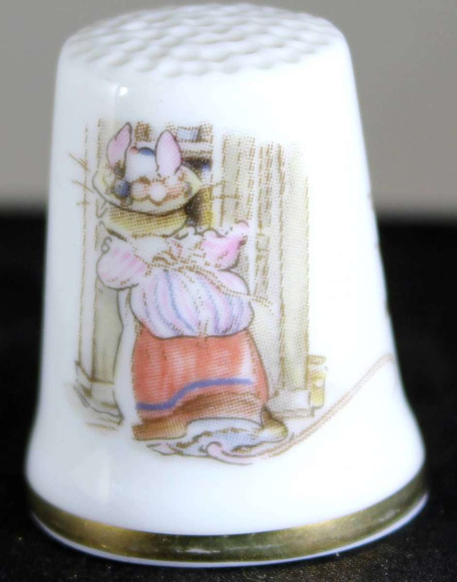 Collectible Thimble -Royal Doulton-Jill Barklem 1983- Lady Woodmouse - Act Fast!! Bid Now!!!