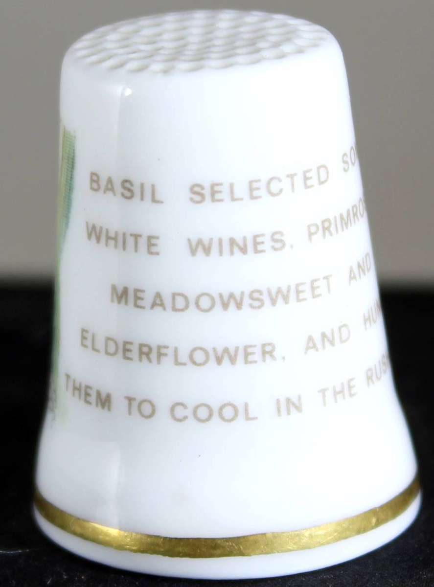 Collectible Thimble -Royal Doulton-Jill Barklem 1983- Basil in the Rushes- Act Fast!! Bid Now!!!