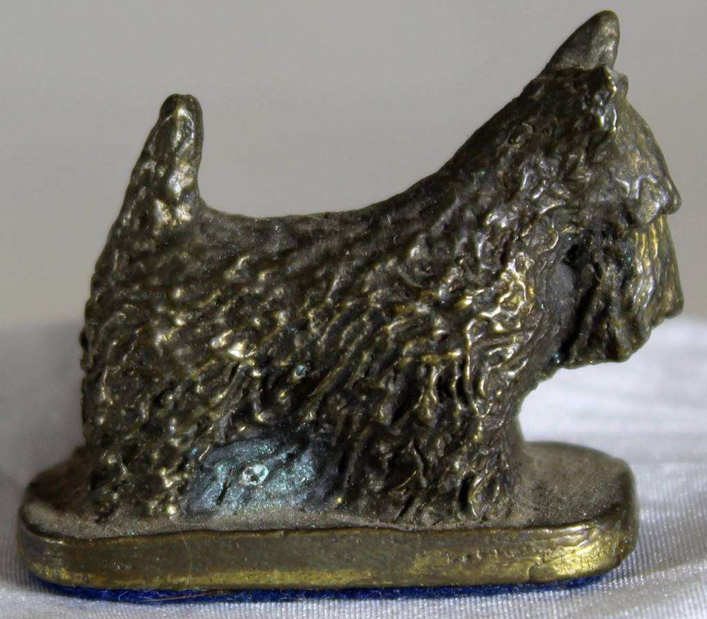 Miniature metal Scotty