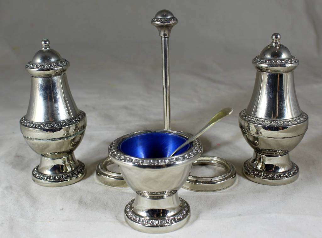 Silver Plated Condiment Set - Act Fast!! Bid Now!!