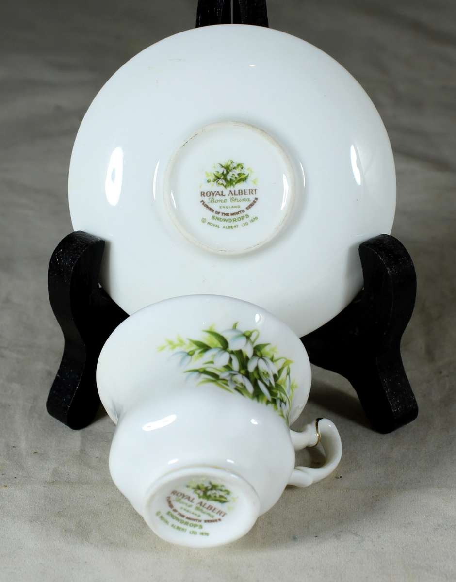 Royal Albert - Flower of the Month - Cup and Saucer -Duo- January - Miniature - Act Fast!! Bid Now!!