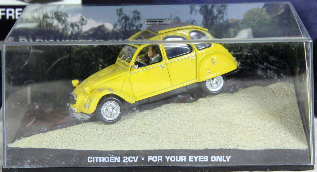 James Bond - Citroën 2CV (For your eyes only #5)