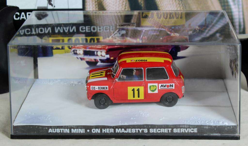 JAMES BOND 007  UNIVERSAL HOBBIES- Austin Mini ( On Her Majesty`s Secret Service #71 )