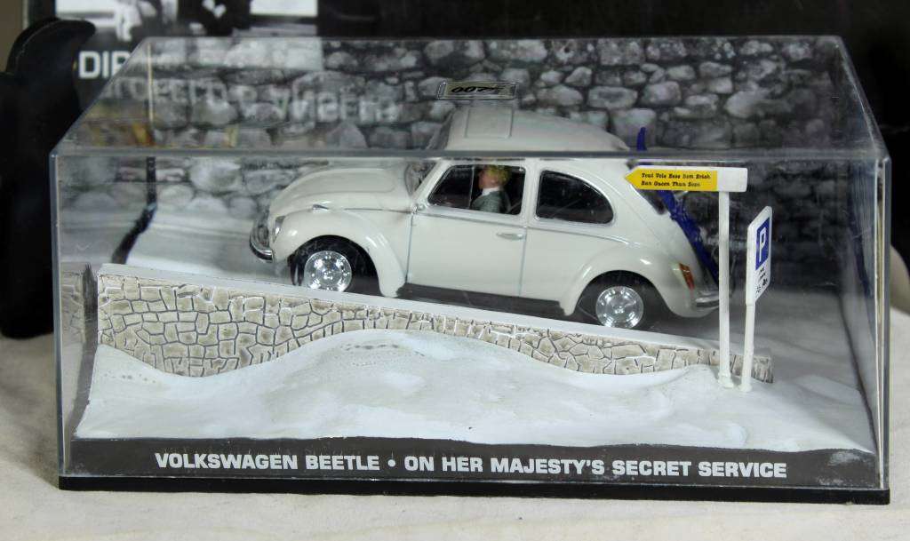 JAMES BOND 007  UNIVERSAL HOBBIES- VW Beetle ( On Her Majesty`s Secret Service #74 )