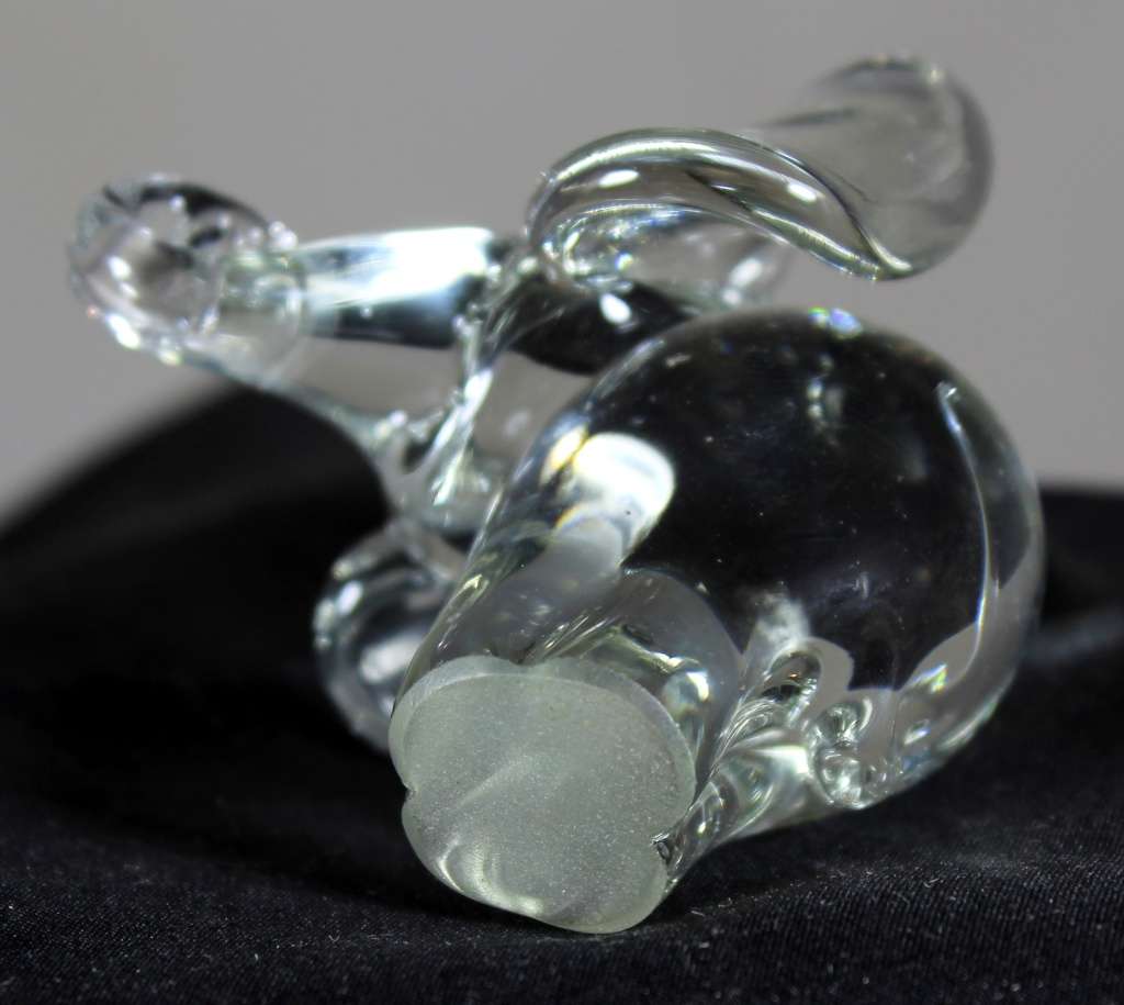 Glass Elephant - Bid Now!!!