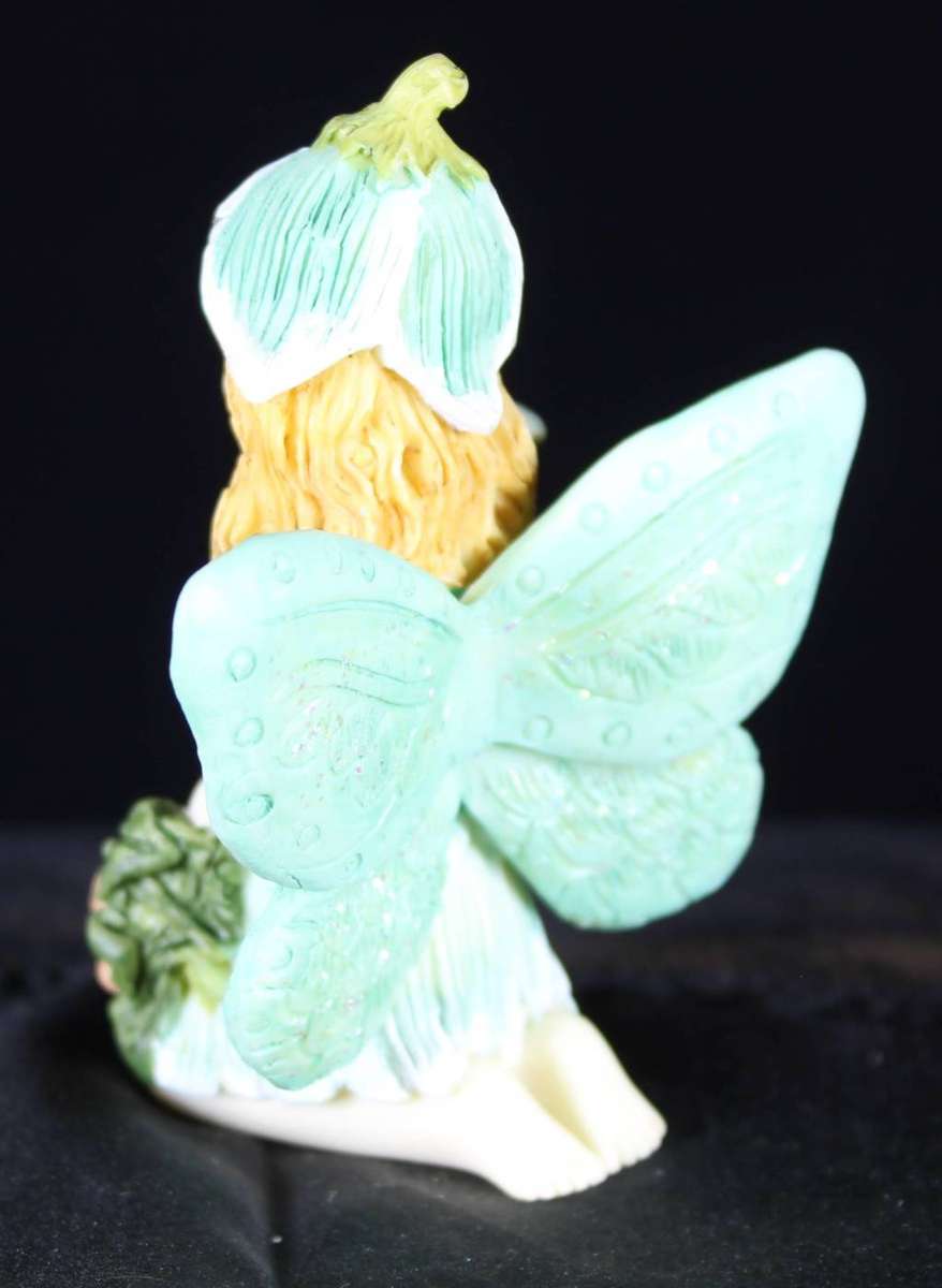 Flower fairy - green wings