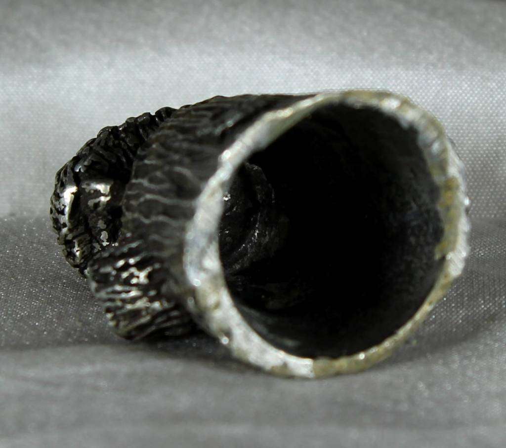 English Pewter (Pseudo) Thimble - Hedgehog - Bid Now!!!