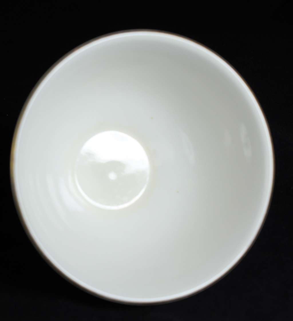 Queen Anne - Vintage Bone China - Sugar Bowl - BID NOW!!!