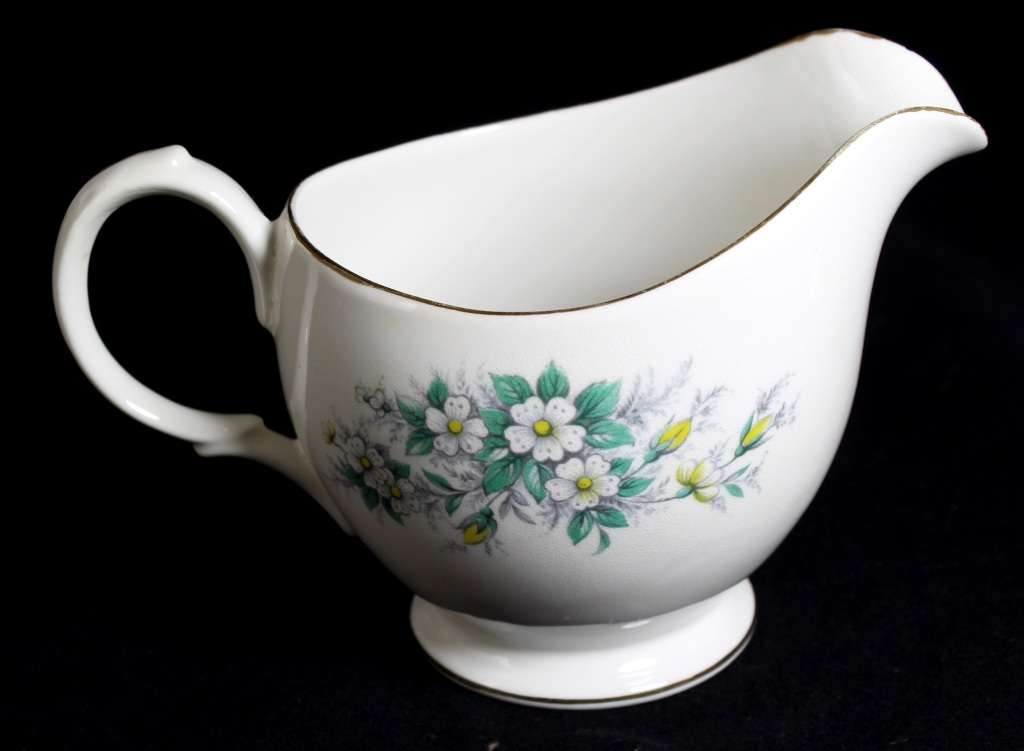 Queen Anne - Vintage Bone China - Milk Jug - BID NOW!!!